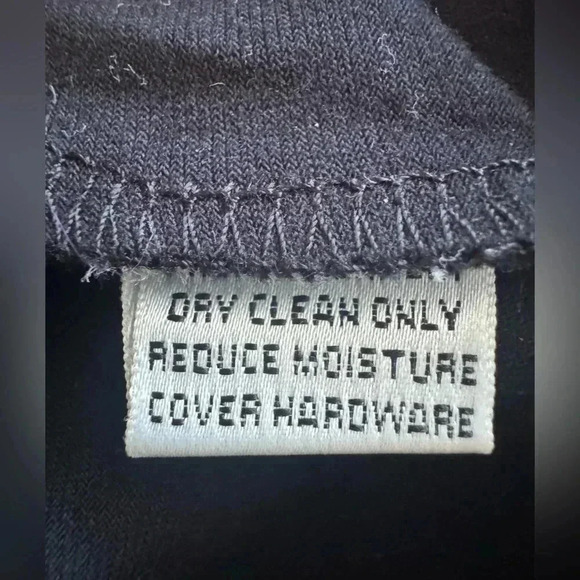 St. John Sport by Marie Gray black sleeveless top P - Picture 9 of 10